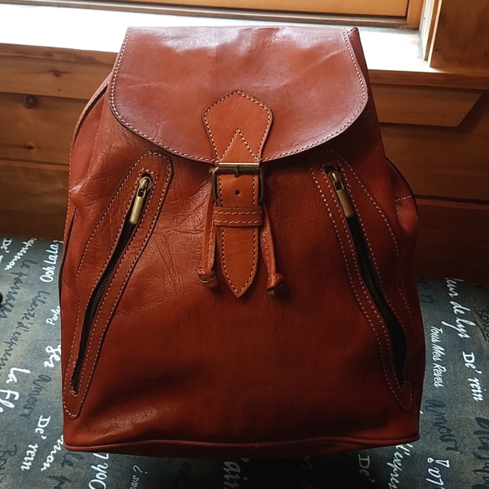 Mushland Leather Cognac Backpack 2 Zipper Front Drawsting Buckle Closure 15x15"